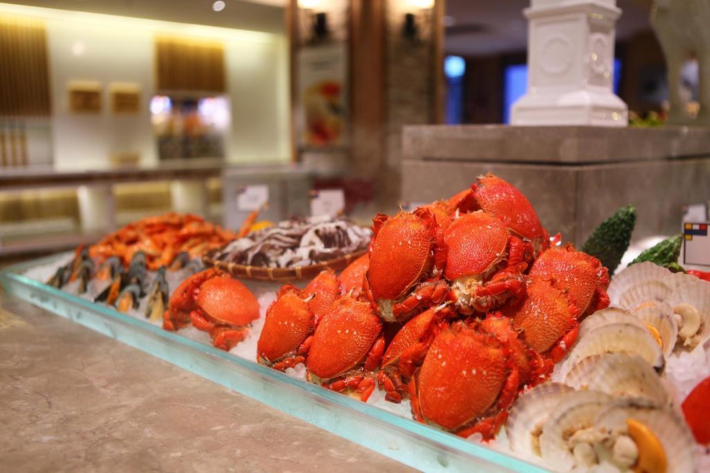 Chateau De Chine Hotel Hualien Luaran gambar Chilli mud crab